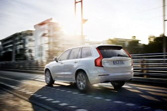 nya-volvo-xc90-2015-008-980x654